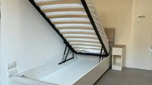 Rooms in Milano Zona 2 - Stazione Centrale, Gorla, Turro, Greco, Crescenzago - photo 5