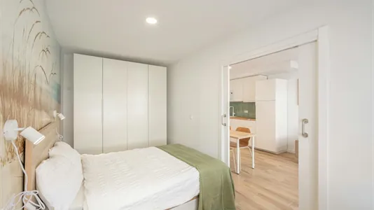 Apartments in Los Claveles - photo 1