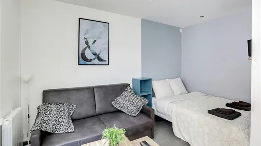 Apartments in Paris 14ème arrondissement - Montparnasse - photo 9