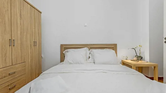 Rooms in Athens Agios Nikolaos - photo 3