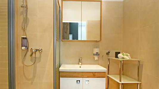 Apartments in Vienna Favoriten - photo 9