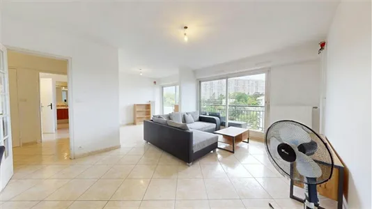 Apartments in Lyon - photo 4