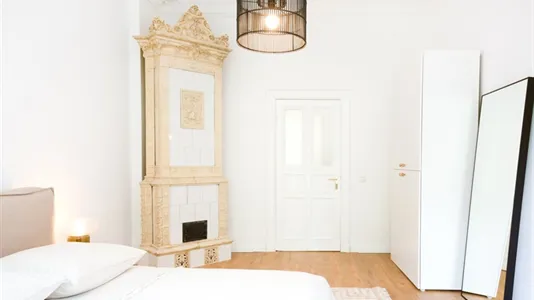 Rooms in Berlin Friedrichshain-Kreuzberg - photo 7