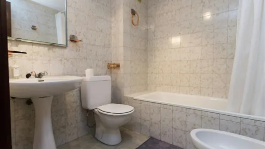 Rooms in Málaga - photo 10