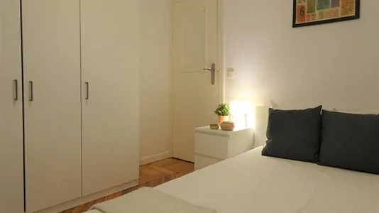 Rooms in Madrid Chamberí - photo 2