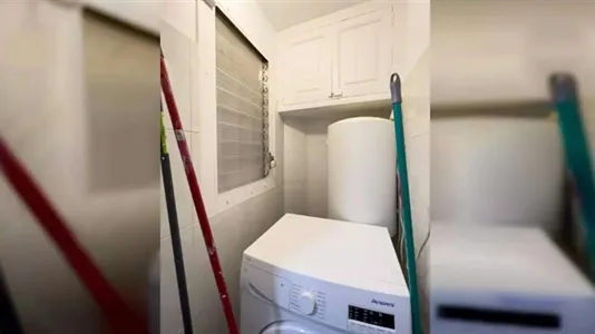 Rooms in Barcelona Ciutat Vella - photo 7