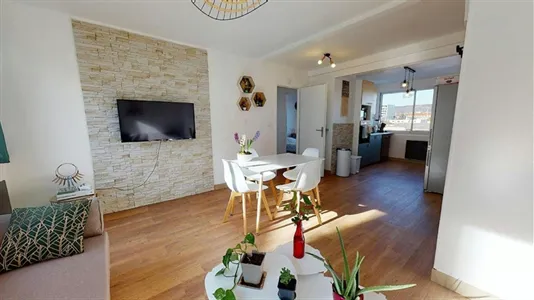 Rooms in Clermont-Ferrand - photo 6