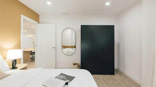 Rooms in Valencia Ciutat Vella - photo 3