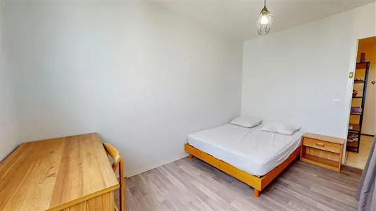Rooms in Lyon - photo 3