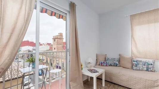 Rooms in Benimamet - photo 10