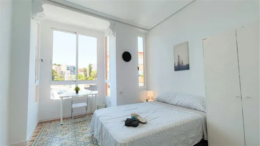 Rooms in Alicante/Alacant - photo 1