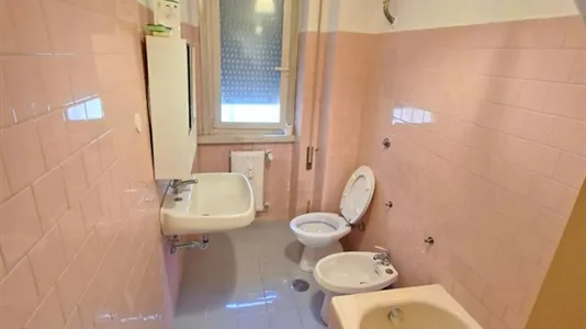 Rooms in Roma Municipio VIII – Appia Antica - photo 10