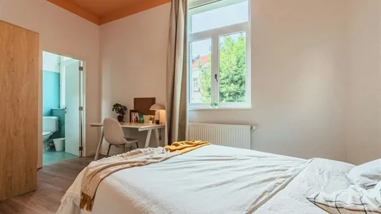Rooms in Brussels Sint-Joost-ten-Node - photo 2