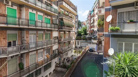 Rooms in Roma Municipio II – Parioli/Nomentano - photo 10