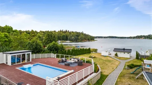 Houses in Vaxholm - photo 3