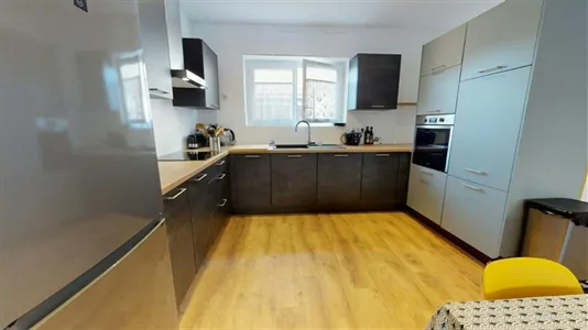 Rooms in Lyon - photo 4