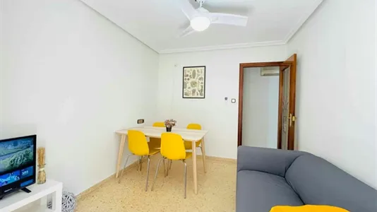 Rooms in la Punta - photo 3