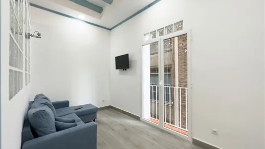 Apartments in Barcelona Ciutat Vella - photo 7