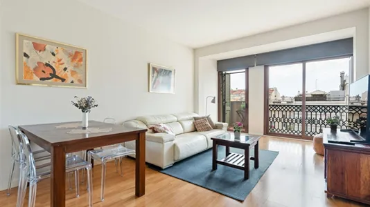 Apartments in Barcelona Eixample - photo 4