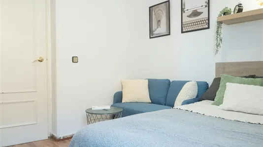 Rooms in Madrid Chamberí - photo 5