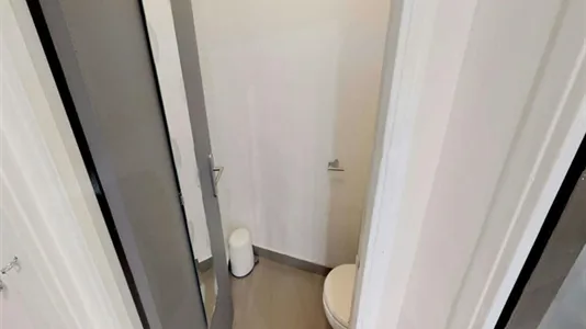 Rooms in Toulouse - photo 7