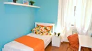 Room for rent, Modena, Emilia-Romagna, &lt;span class=&quot;blurred street&quot; onclick=&quot;ProcessAdRequest(9941537)&quot;&gt;&lt;span class=&quot;hint&quot;&gt;See streetname&lt;/span&gt;[xxxxxxxxxxxxx]&lt;/span&gt;