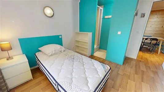 Rooms in Chambéry - photo 4