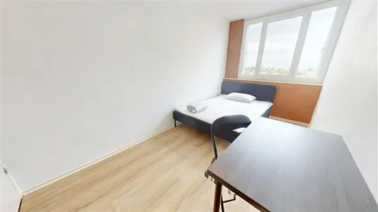Rooms in Lyon - photo 3