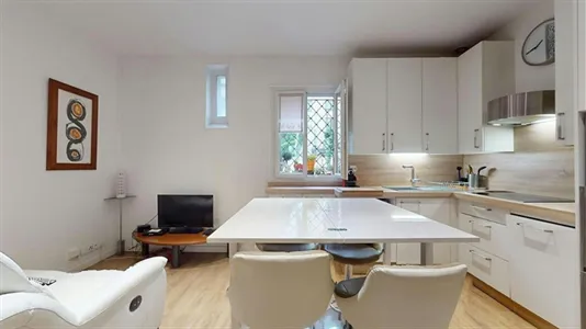 Rooms in Lyon - photo 3