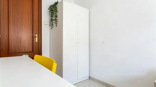 Rooms in Valencia Camins al Grau - photo 2