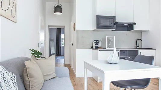 Apartments in Dusseldorf - photo 2