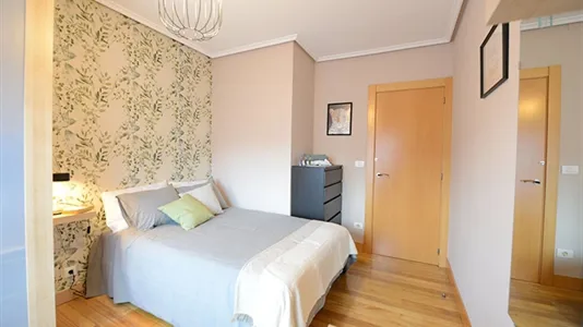 Rooms in Bilbao - photo 5