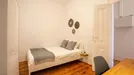 Room for rent, Lisbon (region), &lt;span class=&quot;blurred street&quot; onclick=&quot;ProcessAdRequest(12775059)&quot;&gt;&lt;span class=&quot;hint&quot;&gt;See streetname&lt;/span&gt;[xxxxxxxxxxxxx]&lt;/span&gt;