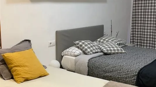 Apartments in Barcelona Ciutat Vella - photo 5