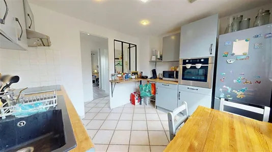 Rooms in Lyon - photo 3
