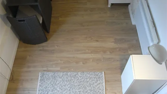 Apartments in Paris 8ème arrondissement - photo 9