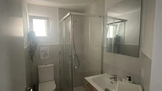 Rooms in AlaquĆ s - photo 9