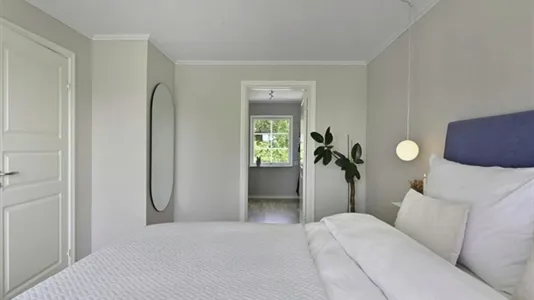 Houses in Huddinge - photo 12