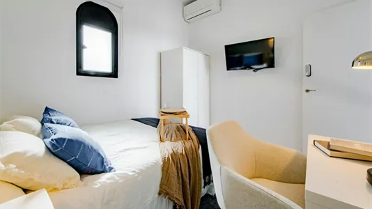 Rooms in Villaviciosa de Odón - photo 3