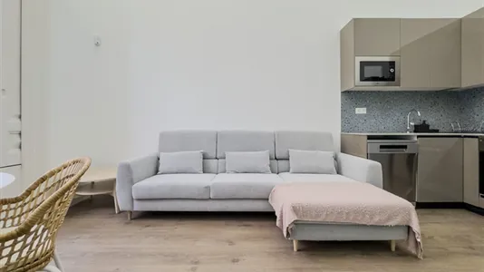 Apartments in Barcelona Eixample - photo 5