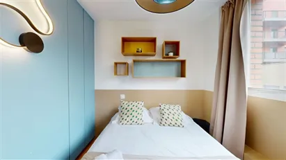 Modern apartment in Paris