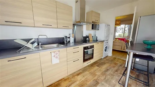 Rooms in Lyon - photo 9