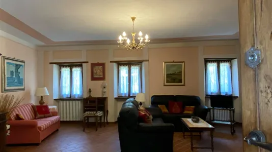 Apartments in Pontremoli - photo 6