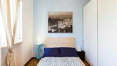 Room for rent in Milano Zona 6 - Barona, Lorenteggio, Milan