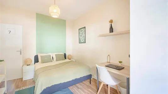 Rooms in Location is not specified - photo 1