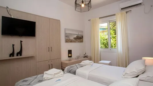 Apartments in Location is not specified - photo 9