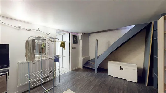 Houses in Lille - photo 3