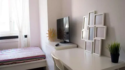 Room for rent in Milano Zona 2 - Stazione Centrale, Gorla, Turro, Greco, Crescenzago, Milan