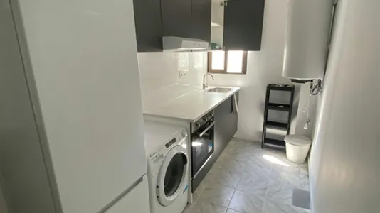 Rooms in Manises - photo 8