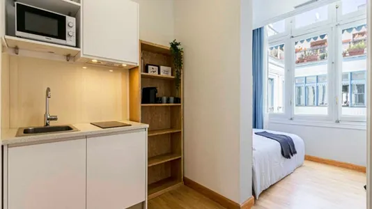 Rooms in Madrid Centro - photo 3